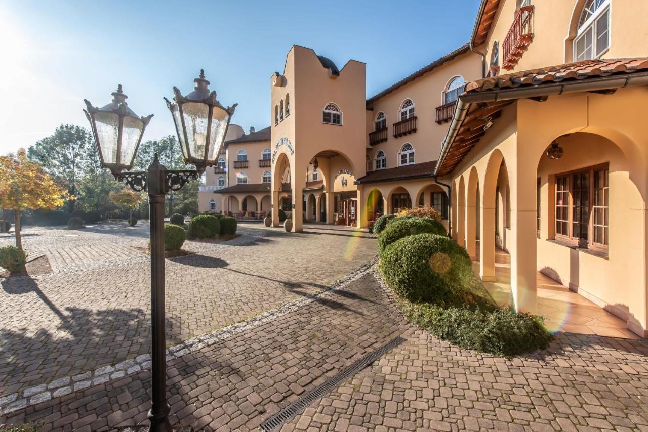 Hotel Spanischer Hof Groeditz Экстерьер фото