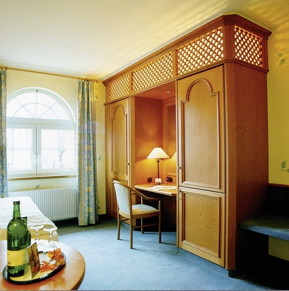 Hotel Spanischer Hof Groeditz Экстерьер фото